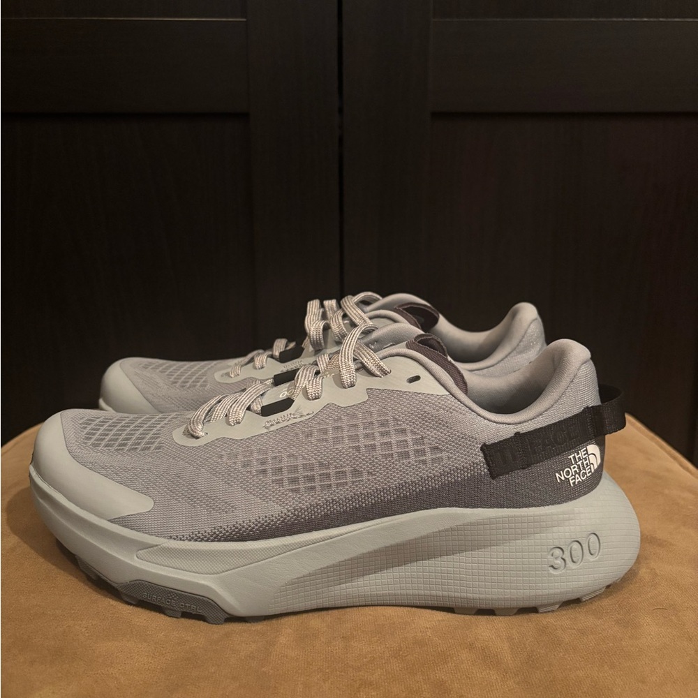 The North Face Men's Altamesa 300 NS97Q02A Men Shoes Size 8